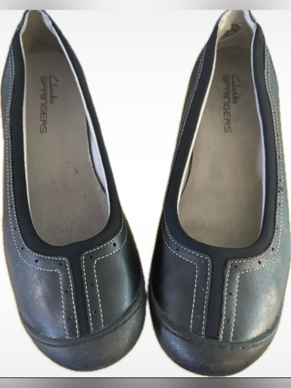 Clarks Springers Women's Black Leather Slip-On Flats | Size 10